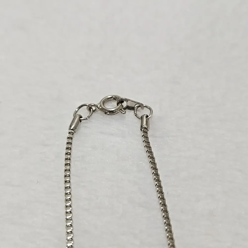 Silver Floating Charm Pendant Necklace With 40 Charms